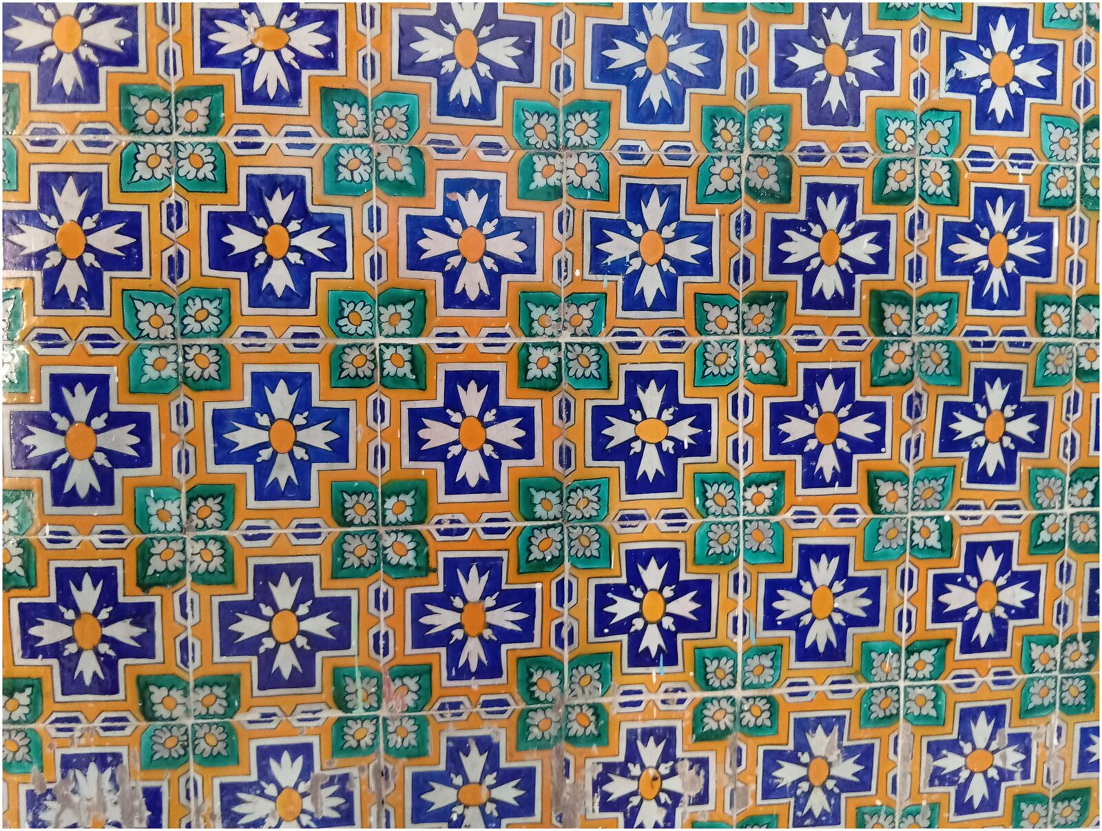 Tiles (ceramic, porcelain, marble)